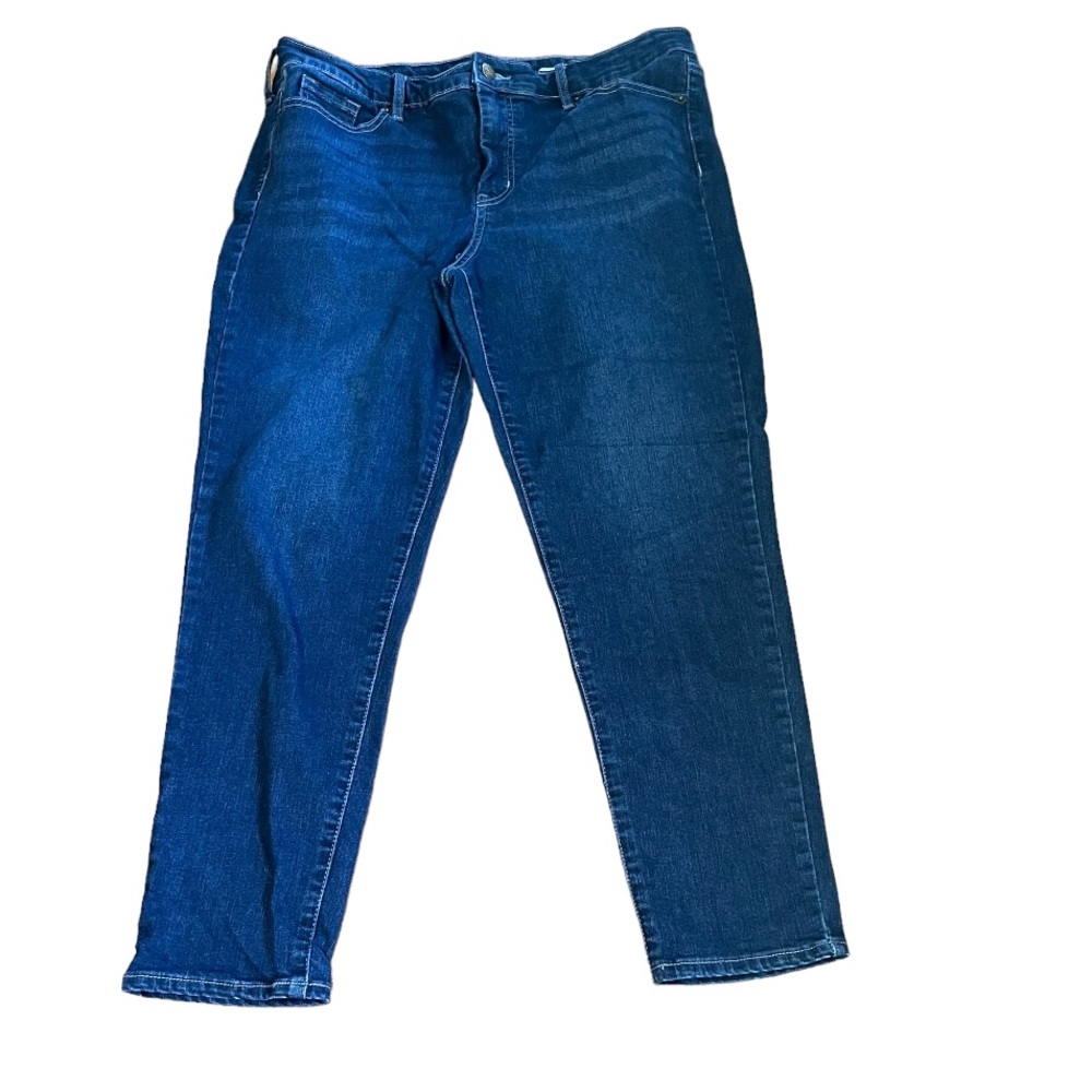Jessica Simpson High-Rise Anke Jean